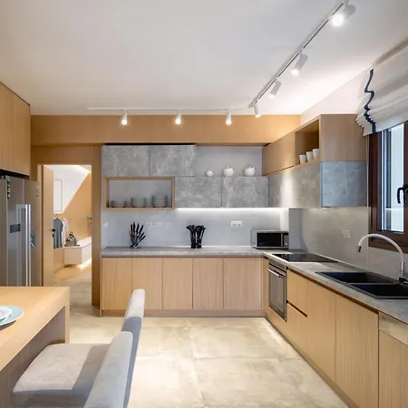 Olivia Villa, Celestial Haven Of Luxury, By Thinkvilla Perama (Crete)